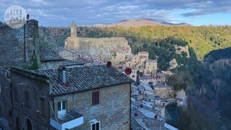Winter road trip through charming Italian villages. Sorano 